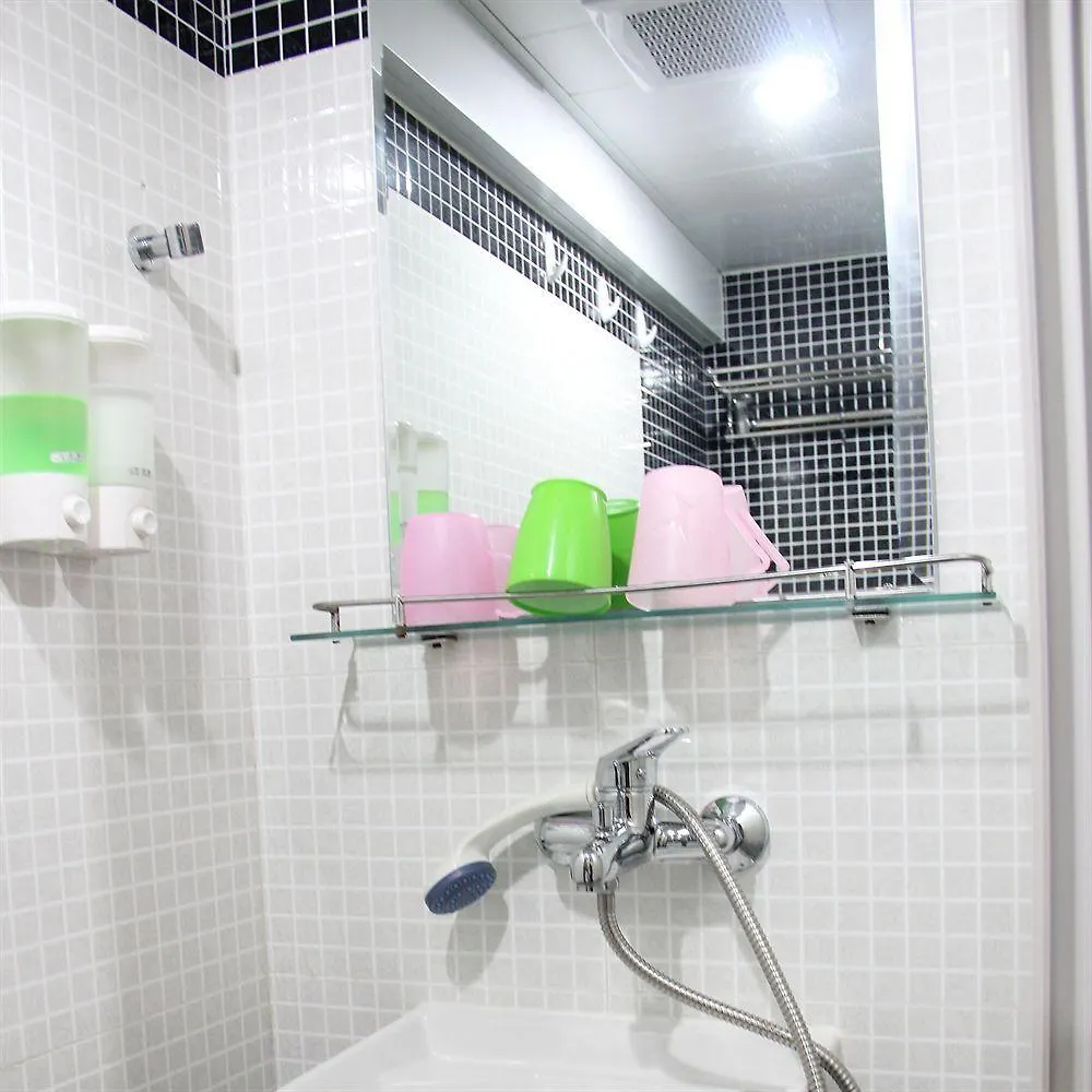 First Class Guest House Hong Kong 0*,  Chine